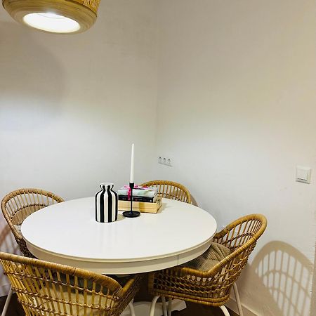 Casa Leo Apartment Almeria Ngoại thất bức ảnh
